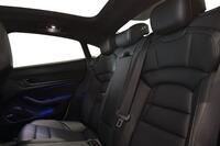 Porsche Taycan vaihtoauto