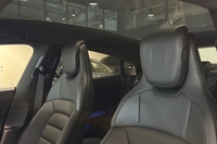 Porsche Taycan vaihtoauto