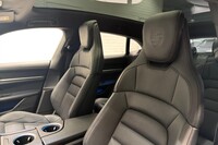 Porsche Taycan vaihtoauto