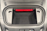 Porsche Taycan vaihtoauto