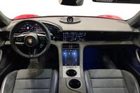 Porsche Taycan vaihtoauto