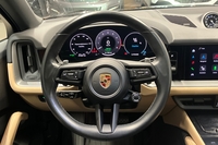 Porsche Cayenne vaihtoauto