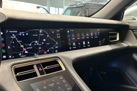 Porsche Taycan vaihtoauto