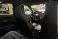 Porsche Taycan vaihtoauto