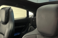 Porsche Taycan vaihtoauto