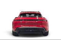 Porsche Taycan vaihtoauto