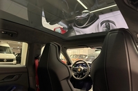 Porsche Taycan vaihtoauto