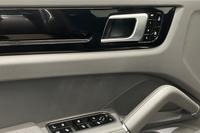 Porsche Cayenne vaihtoauto