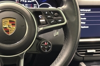 Porsche Cayenne vaihtoauto