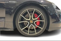 Porsche Taycan vaihtoauto