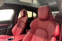 Porsche Taycan vaihtoauto