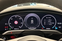 Porsche Taycan vaihtoauto