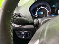 Ford Transit Courier vaihtoauto