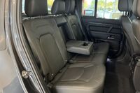 Land Rover Defender vaihtoauto