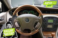 Jaguar X-Type vaihtoauto