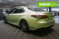Toyota Camry vaihtoauto