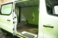 Opel Vivaro vaihtoauto