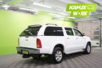 Toyota Hilux vaihtoauto