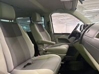 Volkswagen Caravelle vaihtoauto