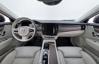 Volvo V90 Cross Country vaihtoauto