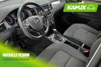 Volkswagen Golf Sportsvan vaihtoauto