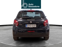 Peugeot 208 vaihtoauto