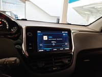 Peugeot 208 vaihtoauto