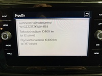 Volkswagen Touran vaihtoauto