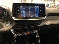 Peugeot e-2008 vaihtoauto