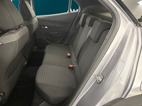 Peugeot e-2008 vaihtoauto