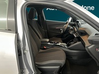 Peugeot e-2008 vaihtoauto