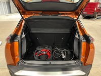 Peugeot e-2008 vaihtoauto