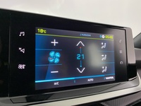 Peugeot e-2008 vaihtoauto