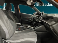 Peugeot e-2008 vaihtoauto
