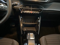 Peugeot e-2008 vaihtoauto