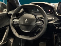 Peugeot e-2008 vaihtoauto