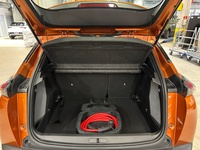 Peugeot e-2008 vaihtoauto