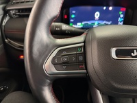 Jeep Compass vaihtoauto