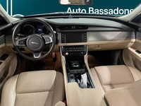Jaguar XF vaihtoauto