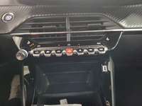 Peugeot e-2008 vaihtoauto