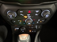 Jeep Renegade vaihtoauto