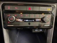 Volkswagen T-Cross vaihtoauto