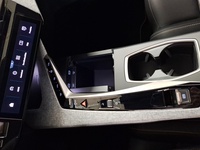 Peugeot E-3008 vaihtoauto