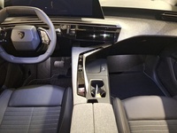 Peugeot E-3008 vaihtoauto