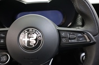 Alfa Romeo Tonale vaihtoauto