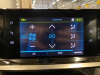 Peugeot e-2008 vaihtoauto