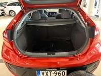 Hyundai IONIQ hybrid vaihtoauto