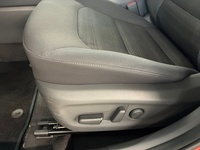 Hyundai IONIQ hybrid vaihtoauto