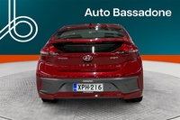 Hyundai IONIQ plug-in vaihtoauto