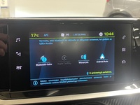 Peugeot e-208 vaihtoauto